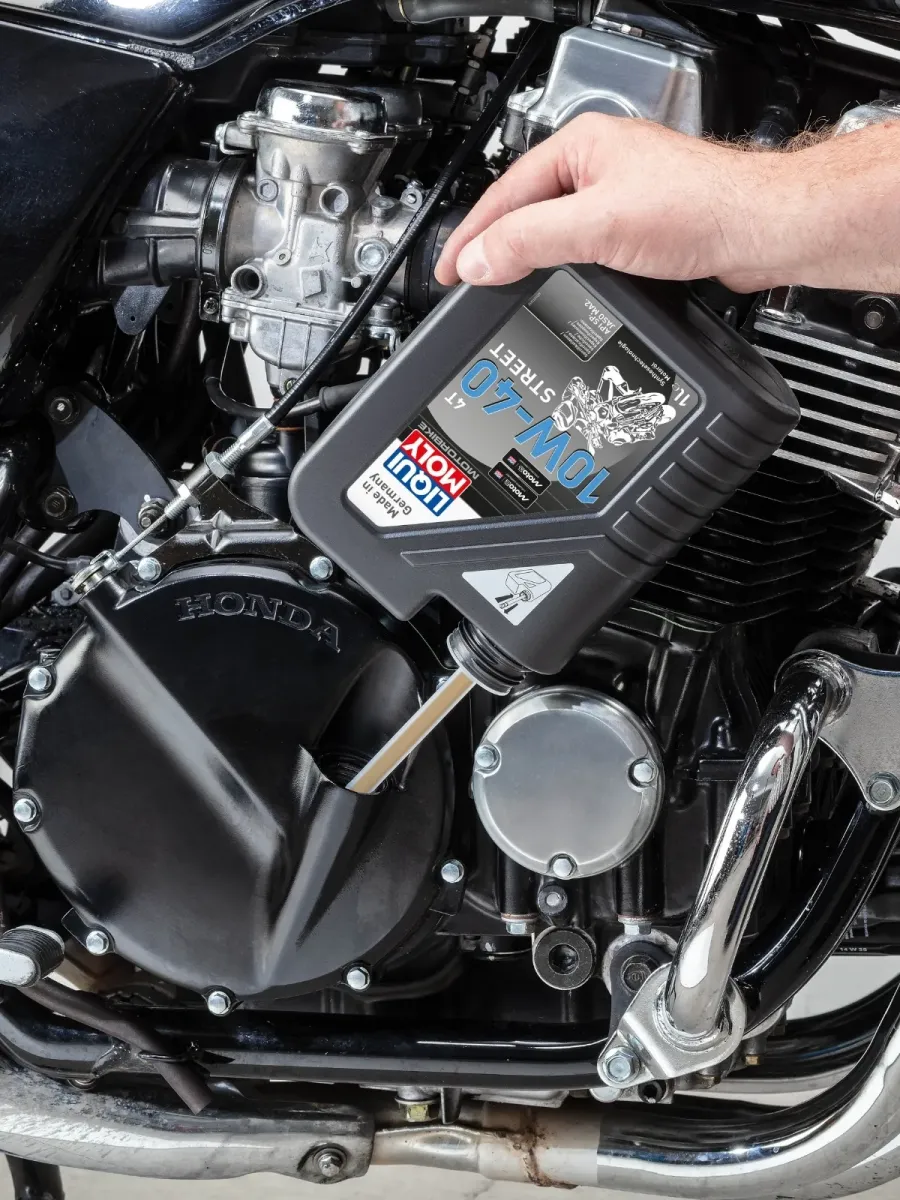 Aceite 4T 10W-40 Street - Motos | Liqui Moly Ecuador
