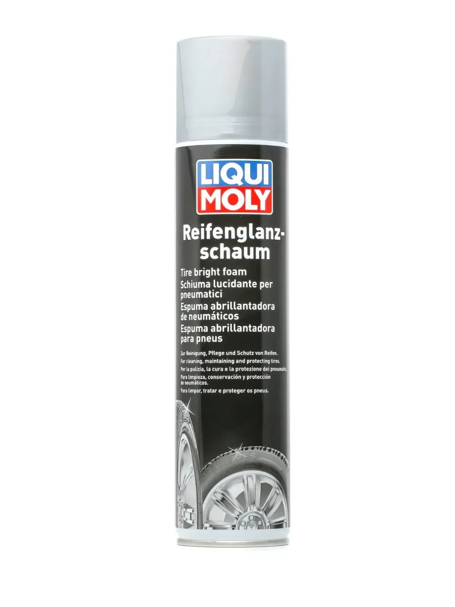 Aplicación de Espuma Limpiadora para Neumáticos Liqui Moly en rin de auto