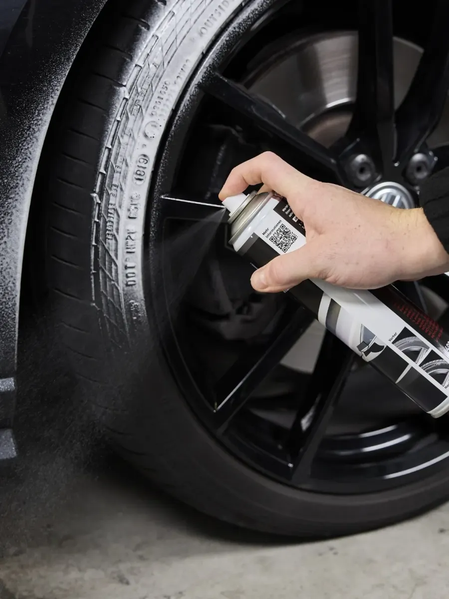 Espuma Limpiadora para Neumáticos - Car Care | Liqui Moly Ecuador